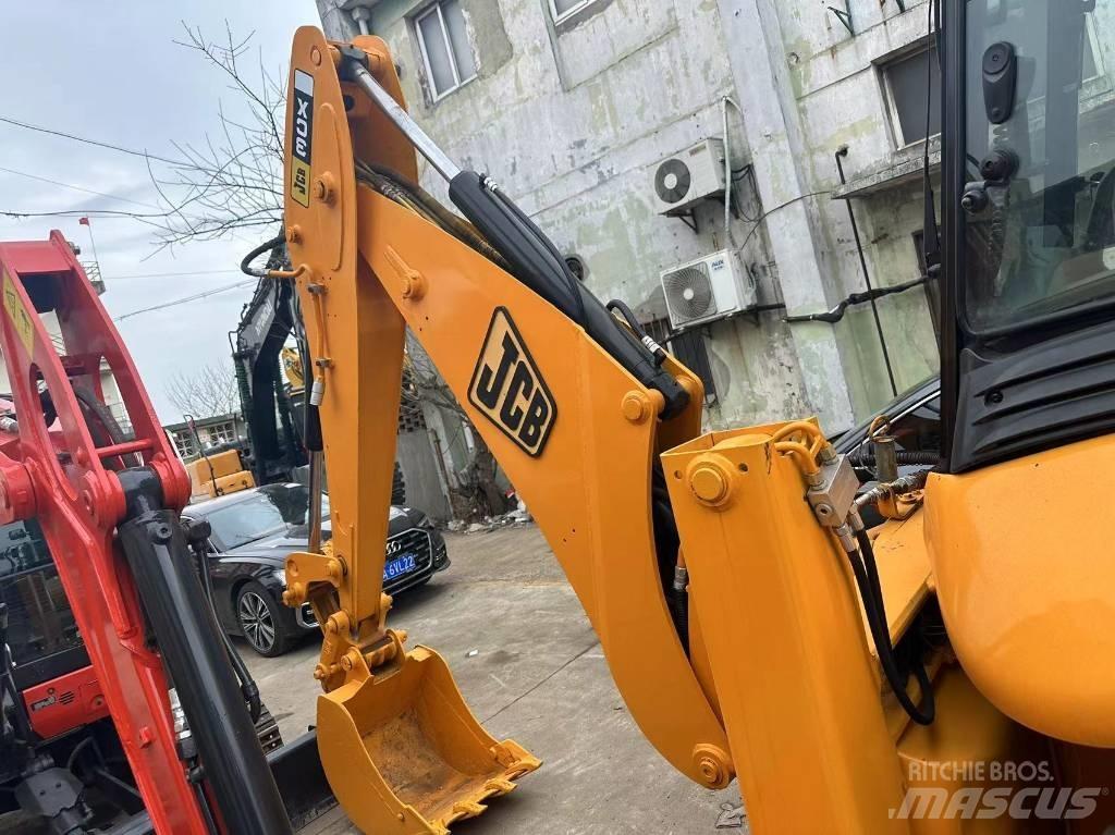 JCB 3 CX Retroescavadeiras