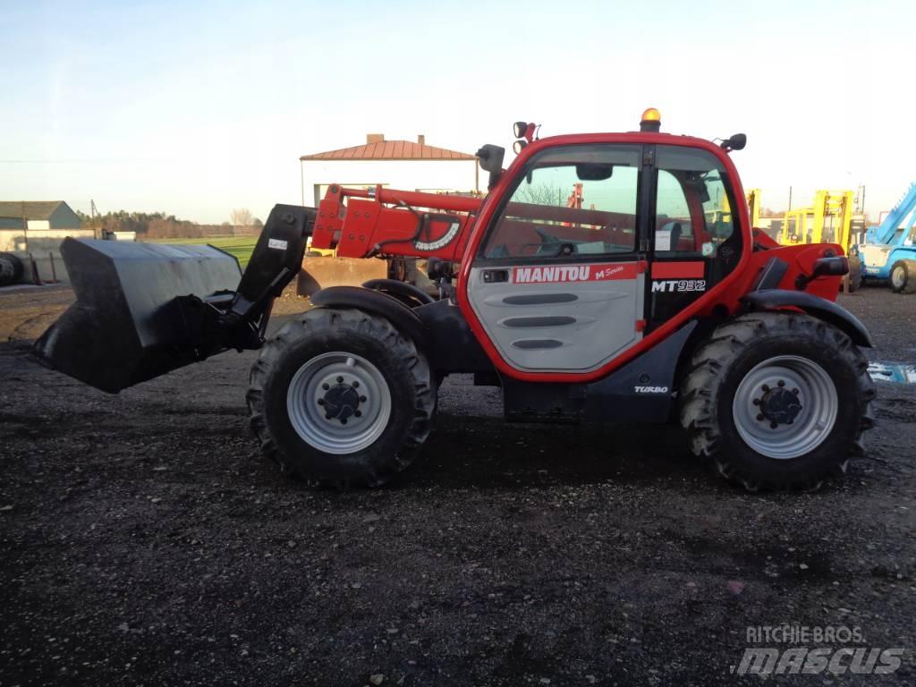 Manitou MT 932-75 Manipulador telescópico