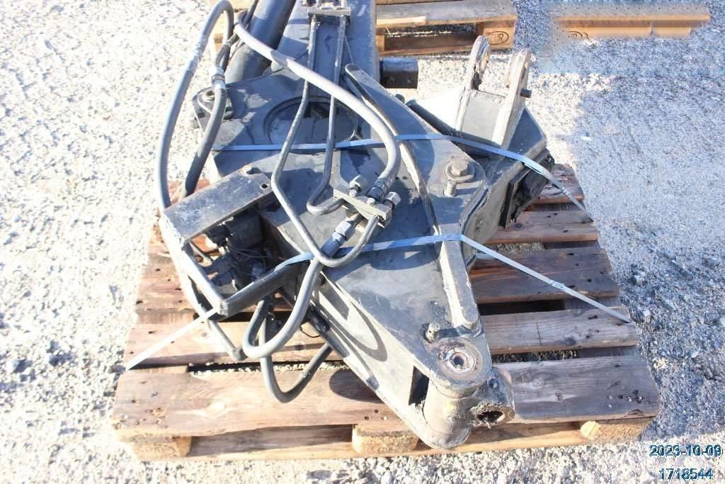 Huddig 960 Chassis e suspensões