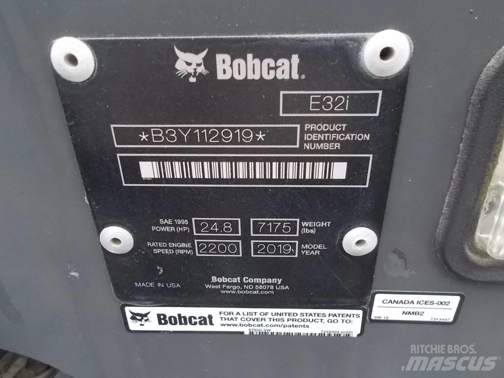 Bobcat E32i Miniescavadeiras