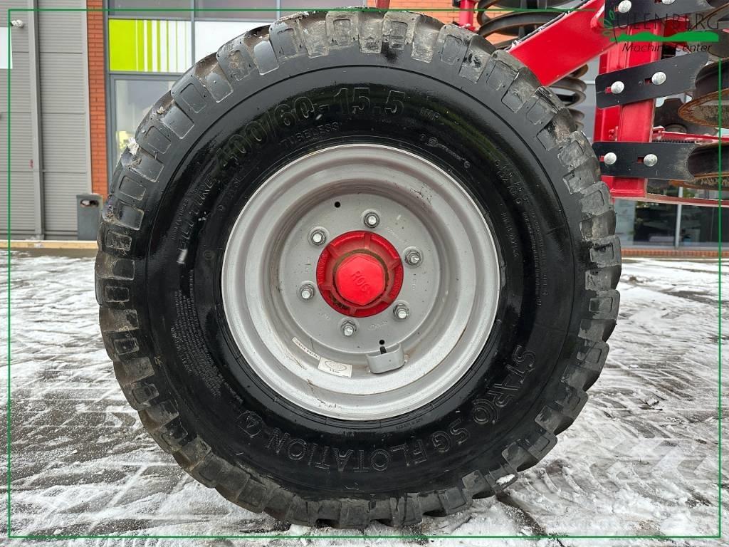 Horsch Terrano 4 FX Cultivadoras