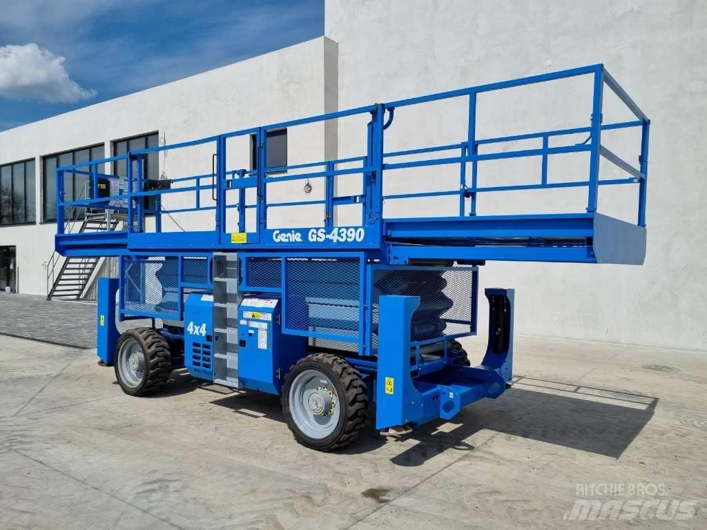 Genie GS 4390        P478 Elevadores de tesoura