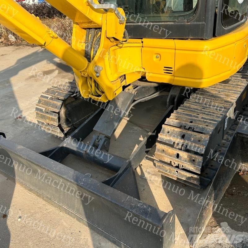 Komatsu PC35MR Miniescavadeiras