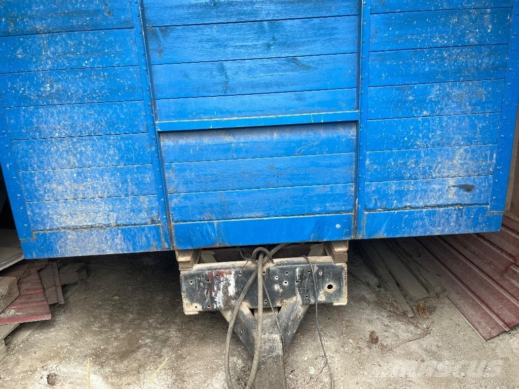 EOS Kippikärry 14m3 Carrinhos de grão