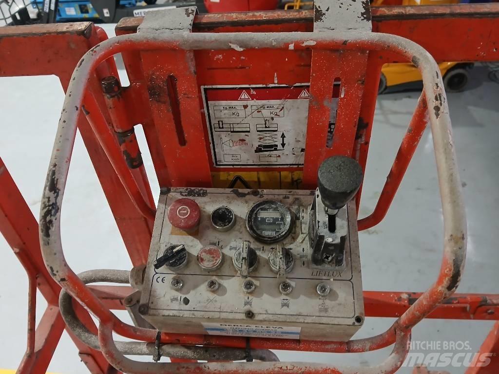 JLG 153-12 Elevadores de tesoura