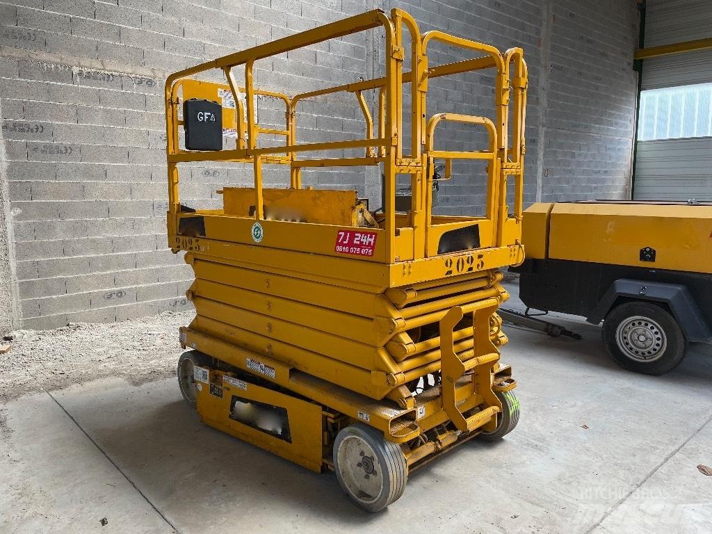 JLG 3246 ** A REPARER** Elevadores de tesoura