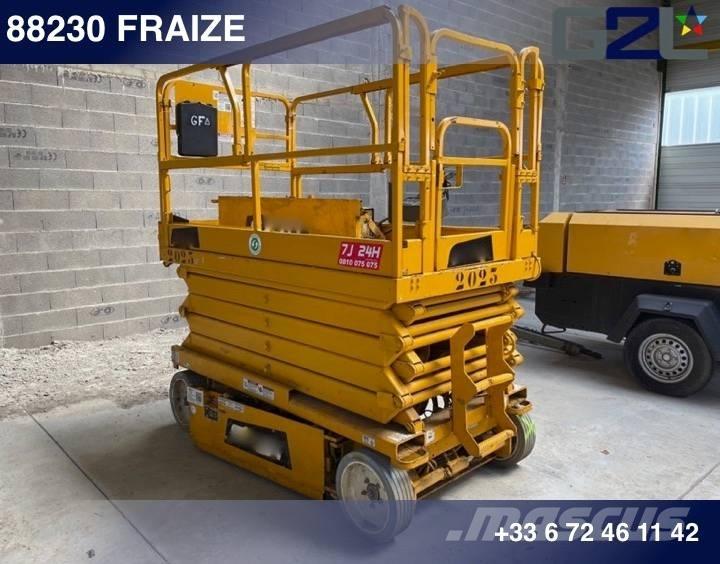 JLG 3246 ** A REPARER** Elevadores de tesoura