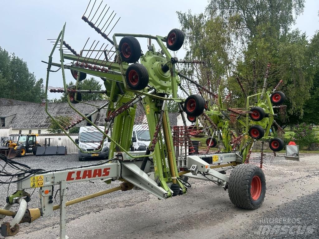 CLAAS Liner 3000 Ancinho virador