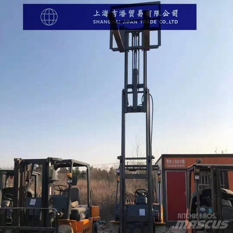 TCM FD 30 Empilhadores Diesel