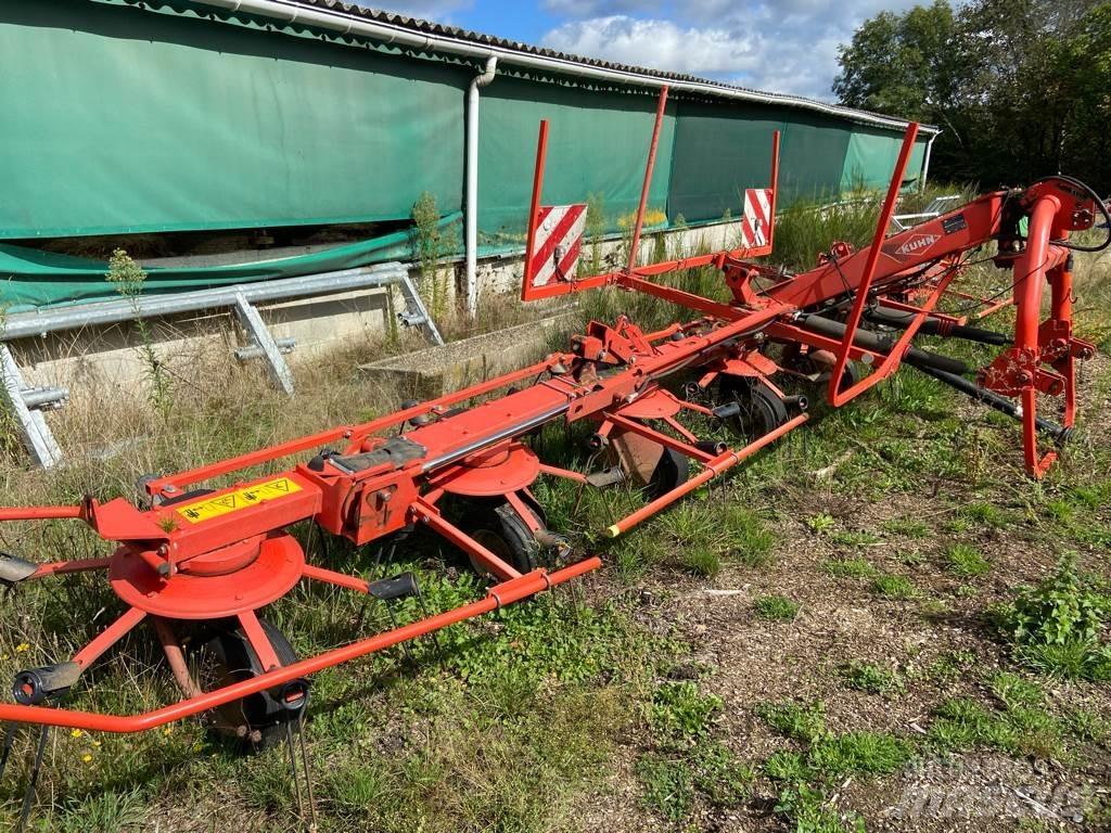 Kuhn GF8702 Ancinho virador