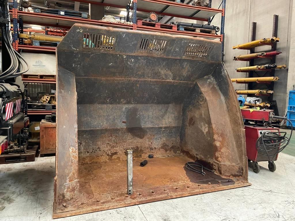 Volvo L 120 H Baldes