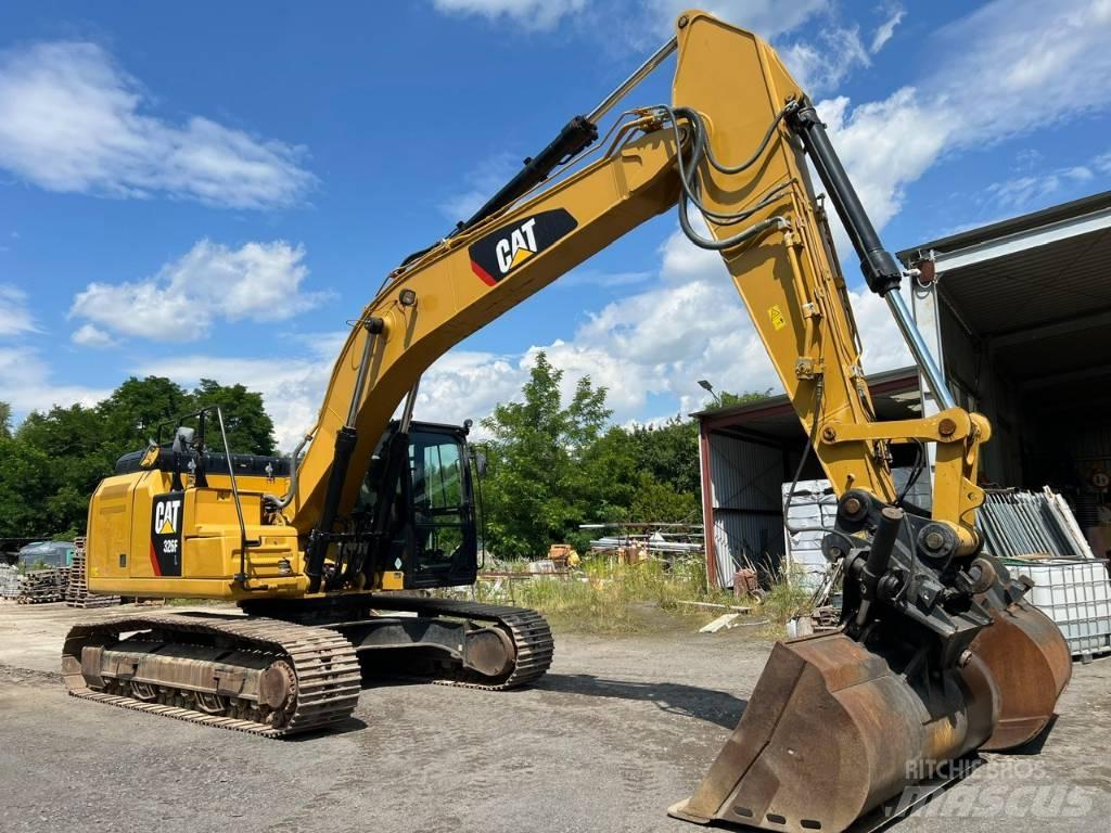 CAT 326 F L Escavadeiras de esteiras