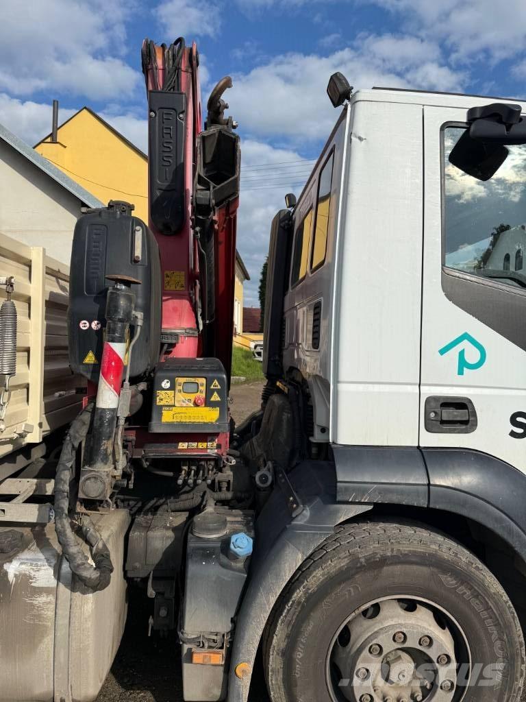 Iveco MAGIRUS Camiões grua