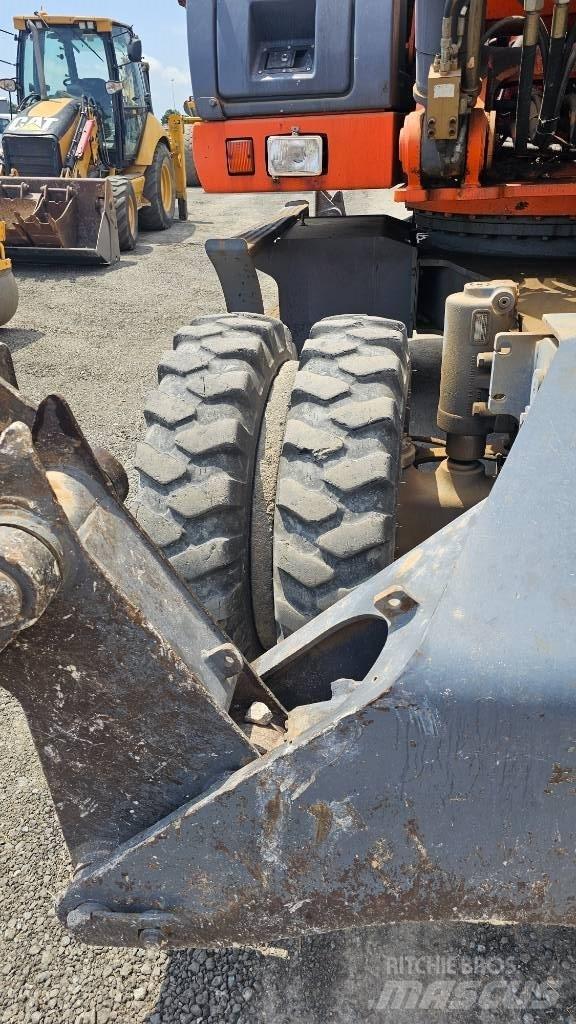 Fiat-Kobelco E215W Escavadoras de rodas