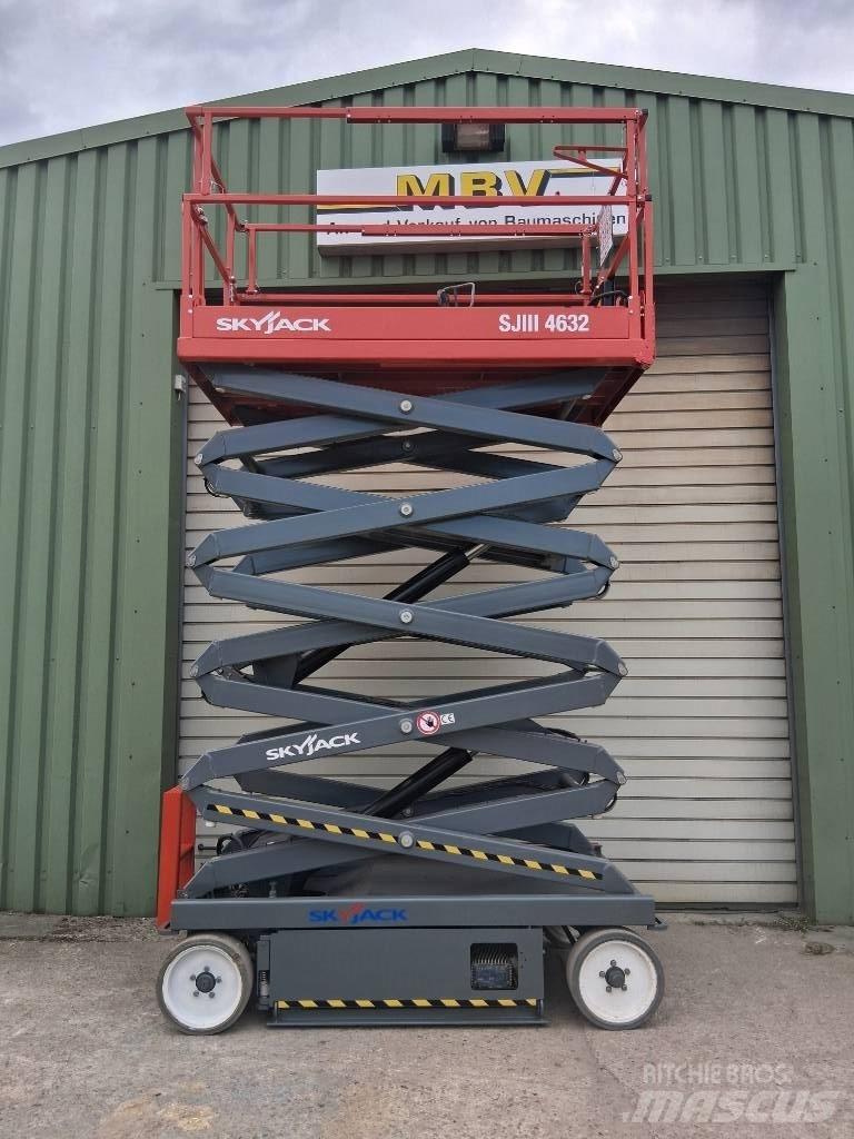 SkyJack SJ III 4632 Elevadores de tesoura