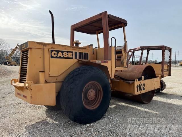 CASE 1102 Cilindros Compactadores mistos