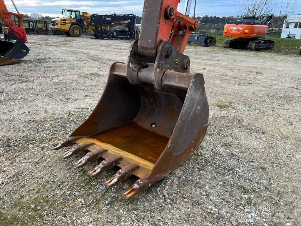 Hitachi ZX210LC Escavadeiras de esteiras