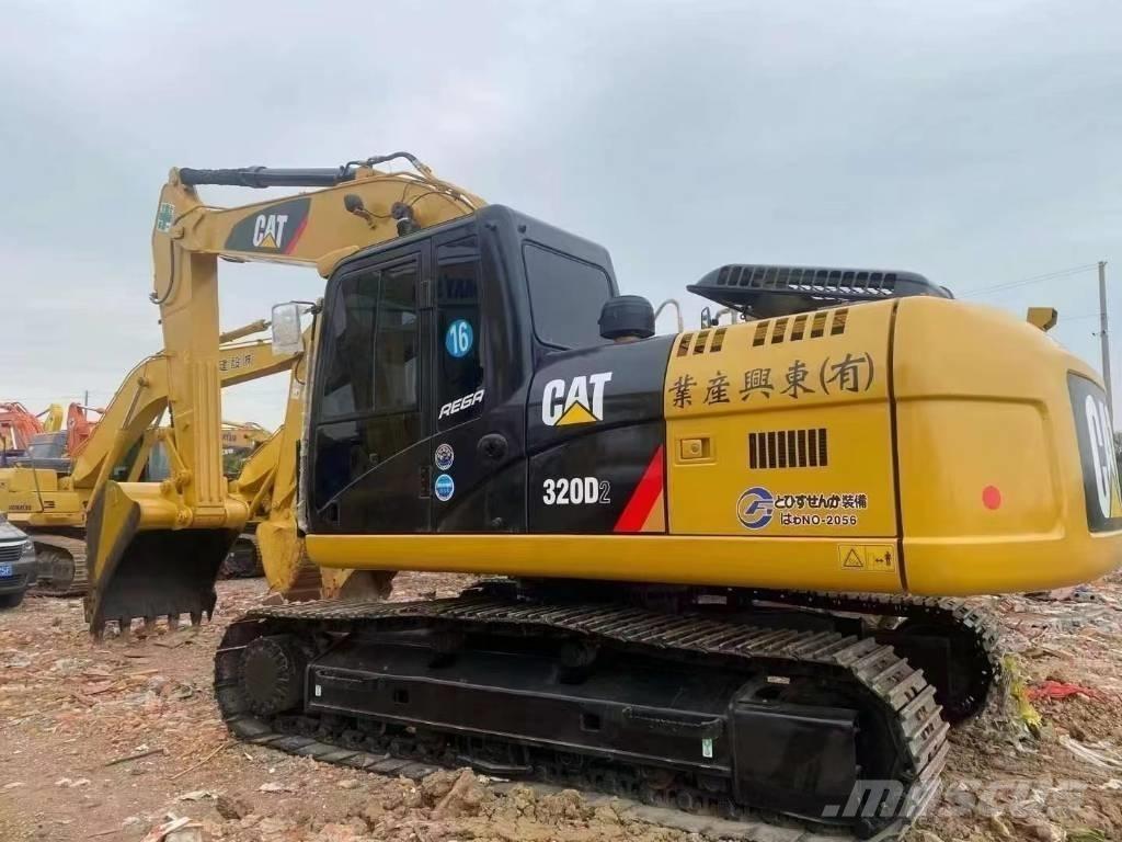 CAT 320D Escavadeiras de esteiras