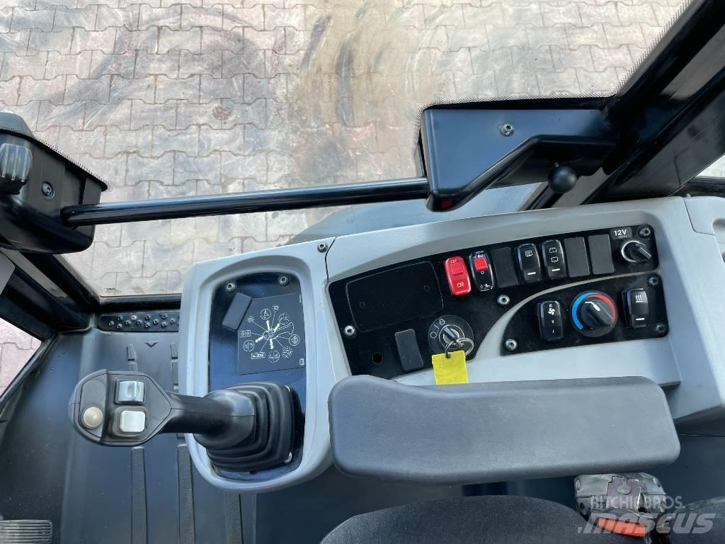 CAT 906 M Carregadeiras de rodas