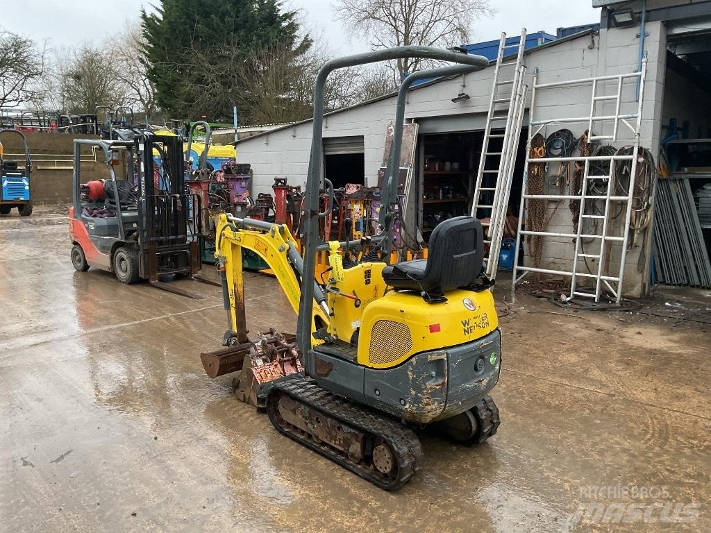Wacker Neuson 803 Miniescavadeiras