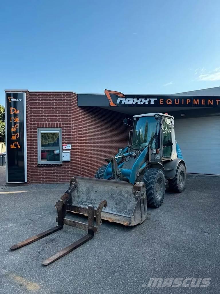 Atlas AR 65 Carregadeiras de rodas