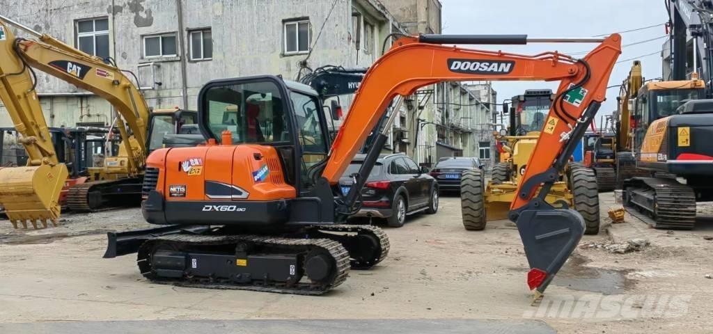 Doosan DX 60 Miniescavadeiras