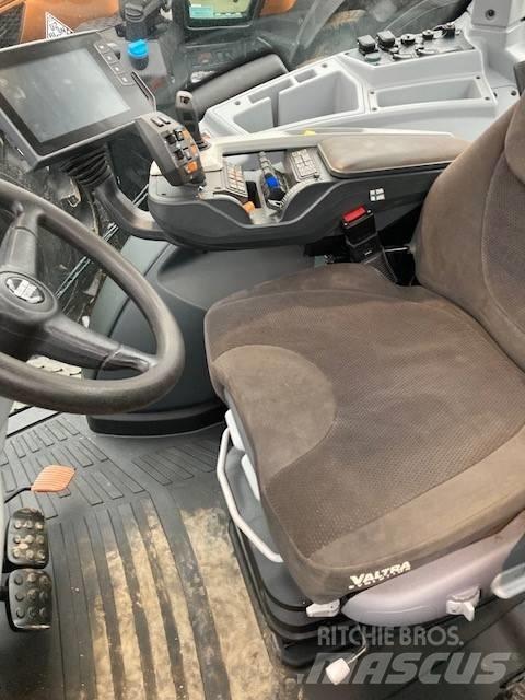 Valtra T 254 V Tratores Agrícolas usados
