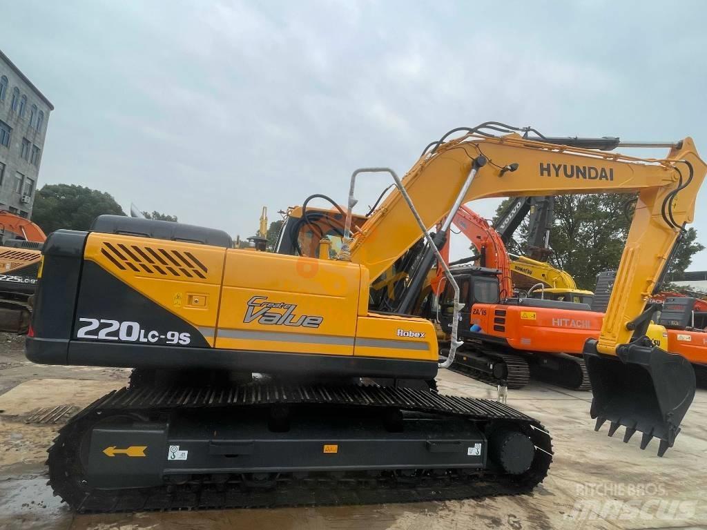 Hyundai Robex 225 Escavadeiras de esteiras