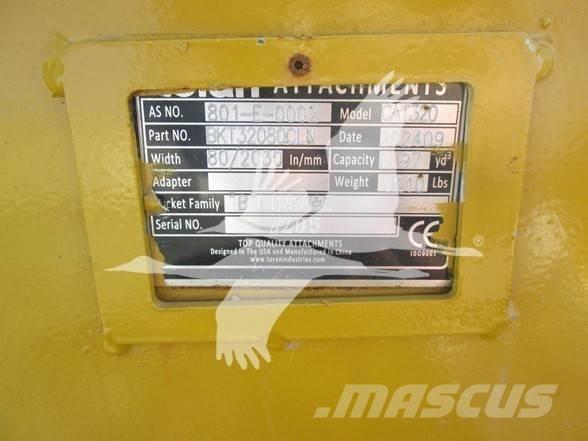 Teran CAT 320 Baldes