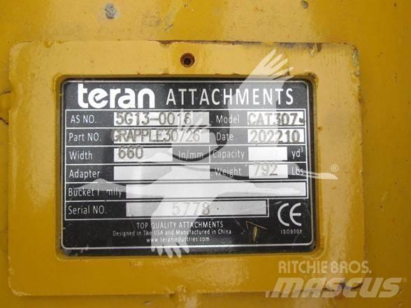Teran CAT307 Garras