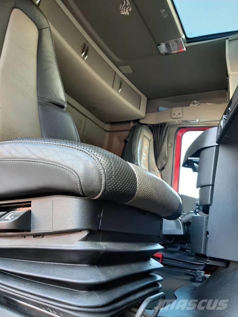 Volvo FH 13 Camiões de chassis e cabine