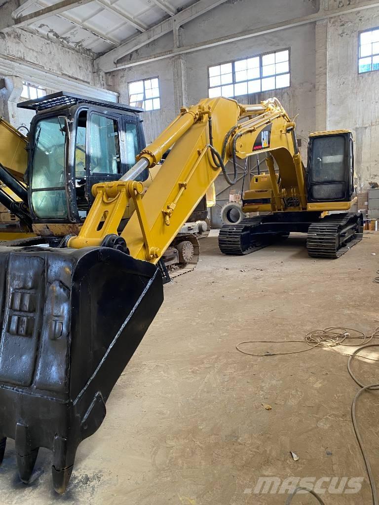 CAT 320 B Escavadeiras de esteiras