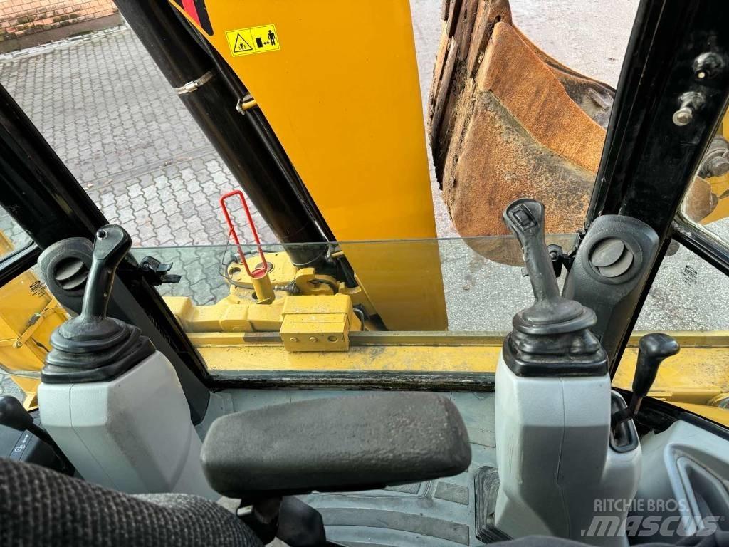 CAT 432 E Retroescavadeiras