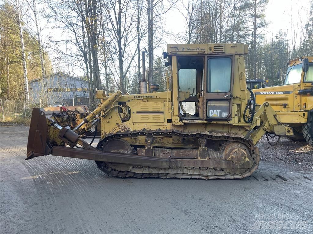 CAT D5B 44x890 Dozers - Tratores rastos