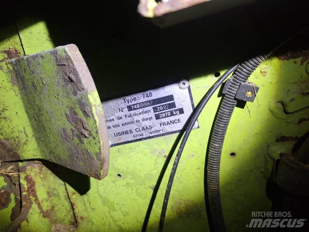CLAAS 255 Enfardadeira de rolos