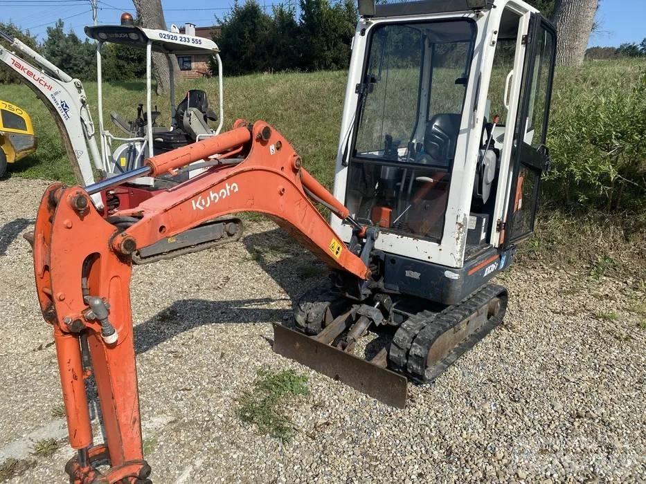 Takeuchi TB 215 R Miniescavadeiras
