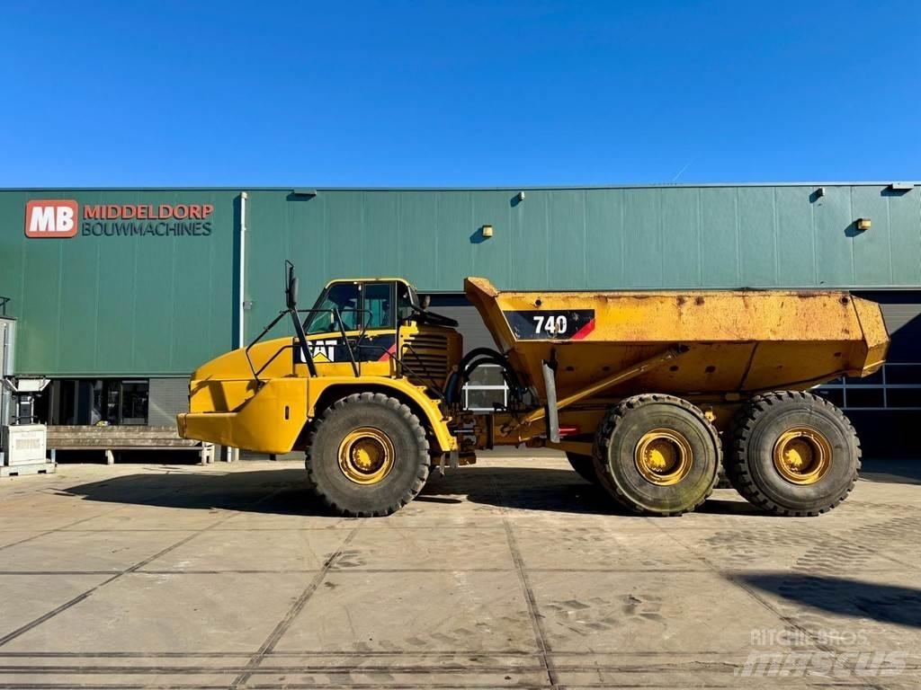 CAT 740 Caminhões articulados