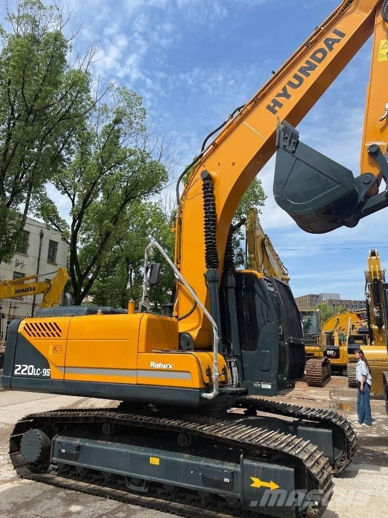 Hyundai 220LC-9S Escavadeiras de esteiras