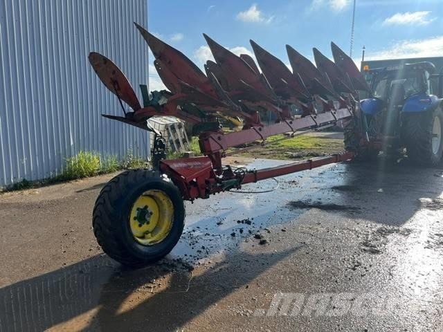 Kverneland 100-8 Charruas reversíveis