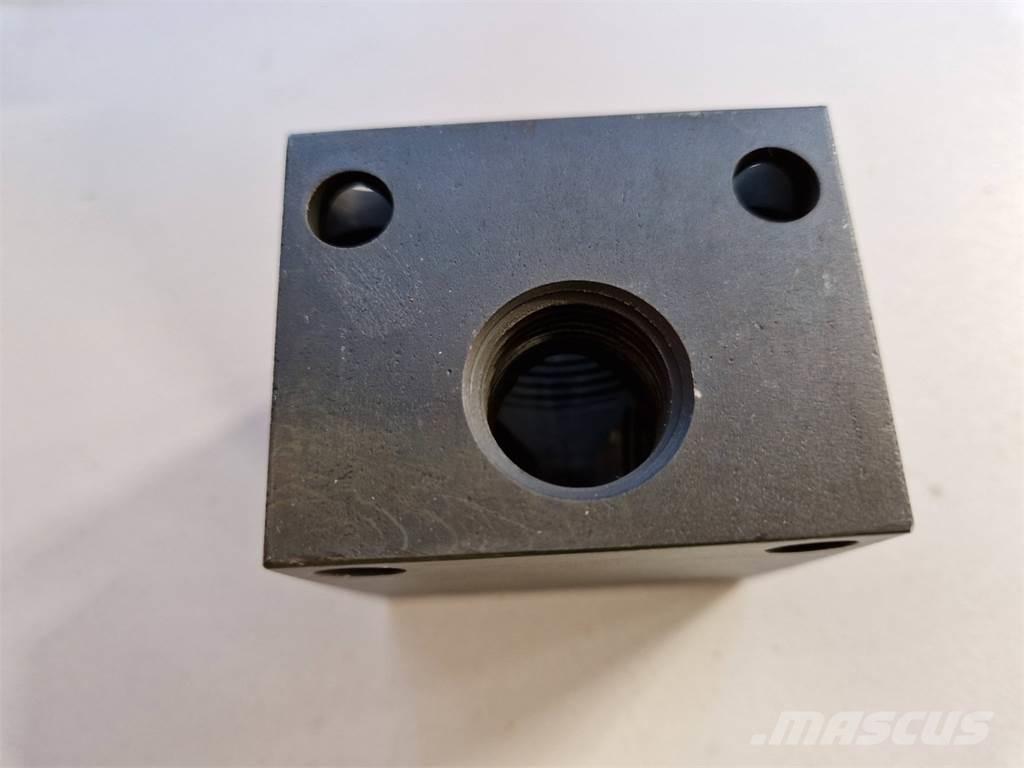 Rottne 037-0101 Chassis e suspensões