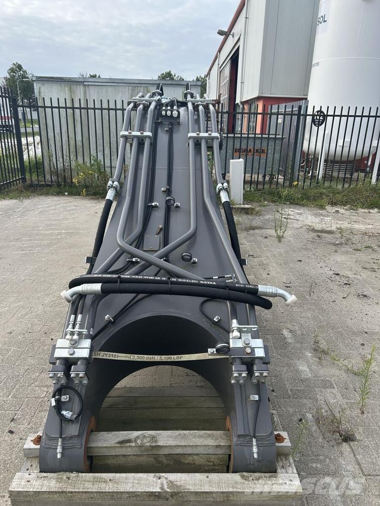 Volvo EC480E Retroescavadoras