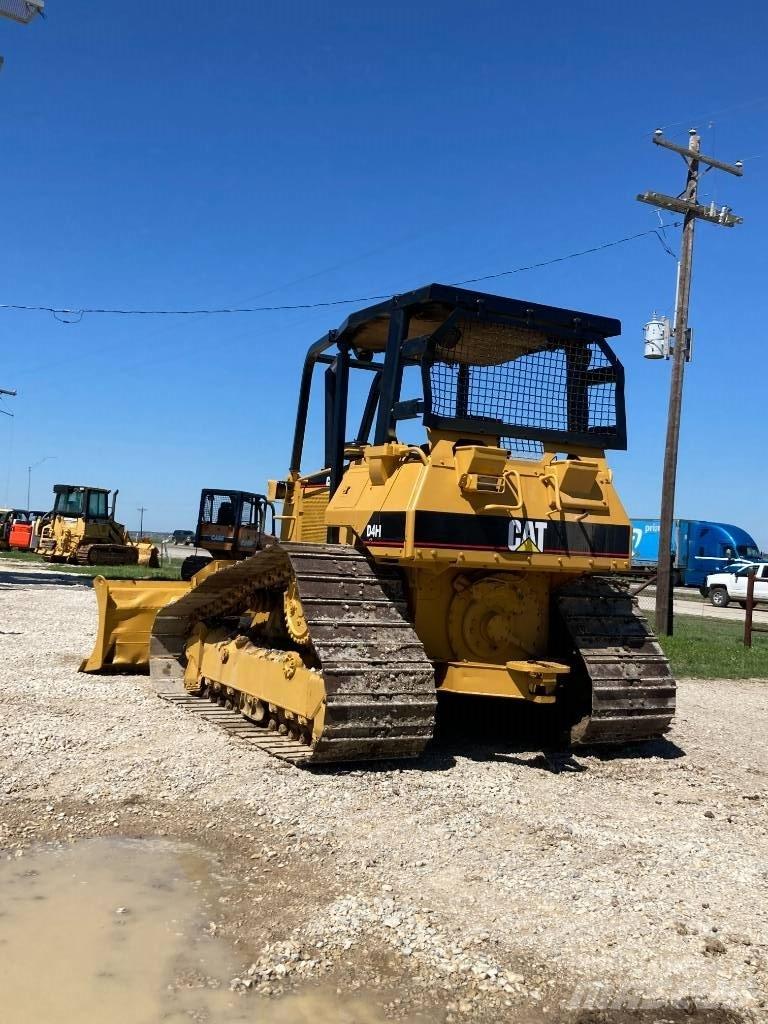 CAT Bulldozer D4H Dozers - Tratores rastos