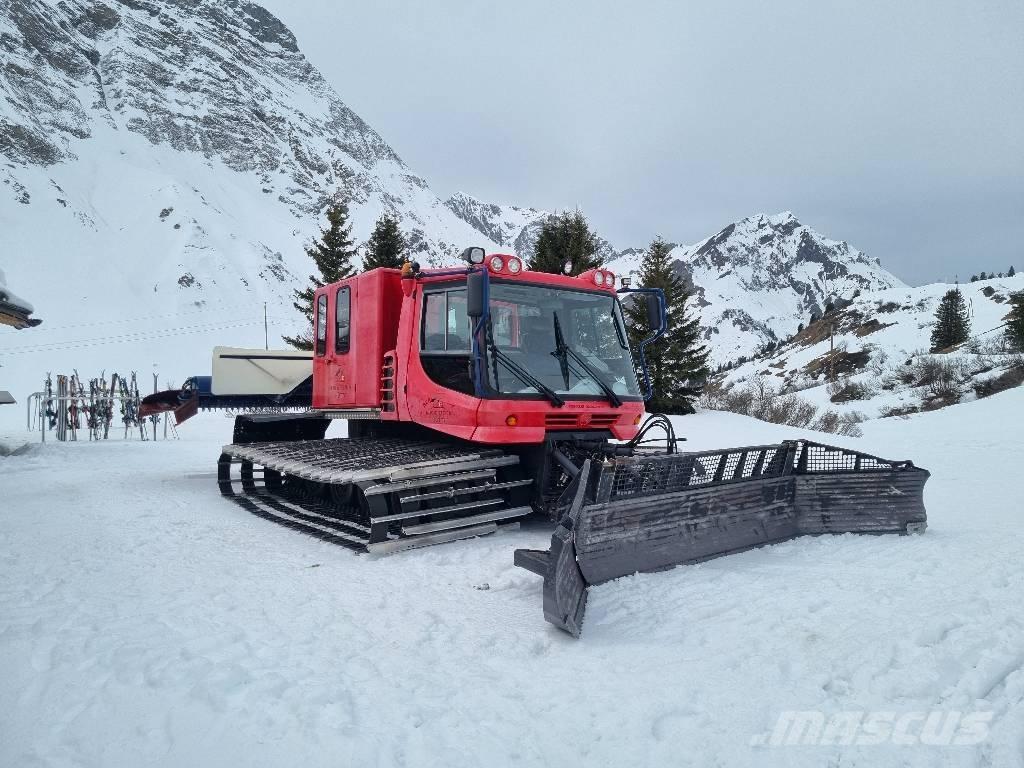  Pistenbully 300 DD Alisador de neve