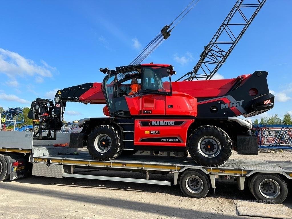 Manitou MRT 3060 Manipulador telescópico