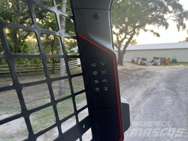 Bobcat T64 Minicarregadeiras