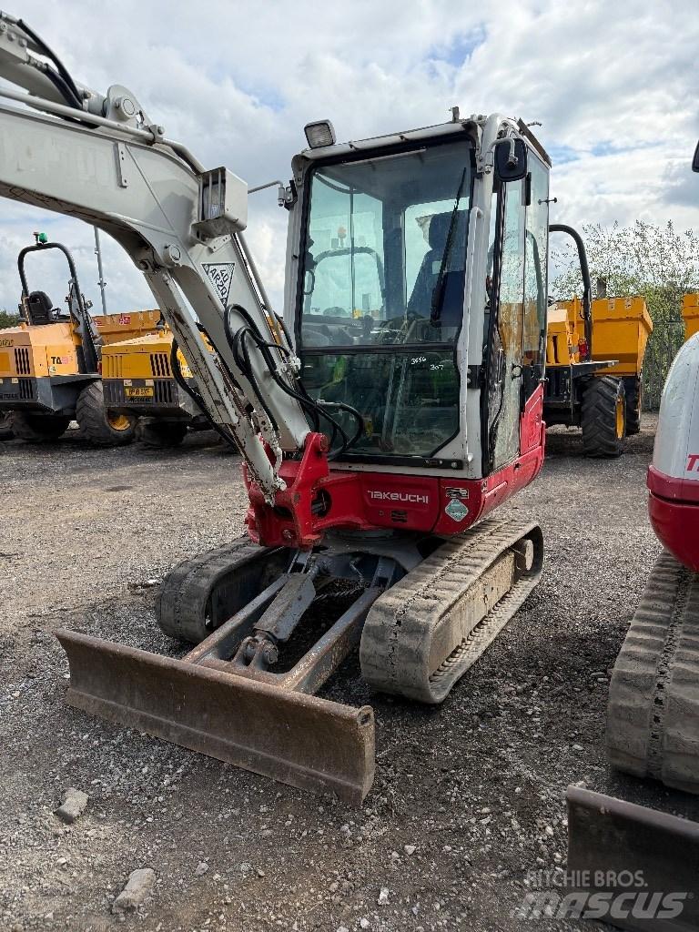 Takeuchi TB 230 Miniescavadeiras