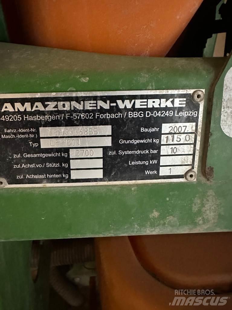 Amazone UF1201 Pulverizadores montados