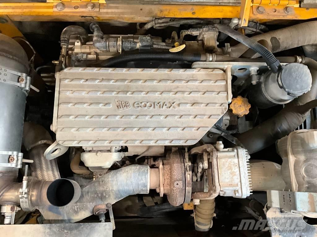 JCB JS 130 LC Escavadeiras de esteiras