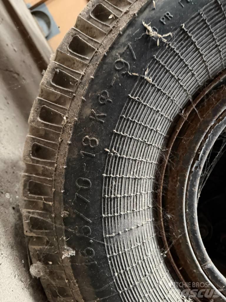 Belarus Tip 11B Reboques Agrícolas basculantes
