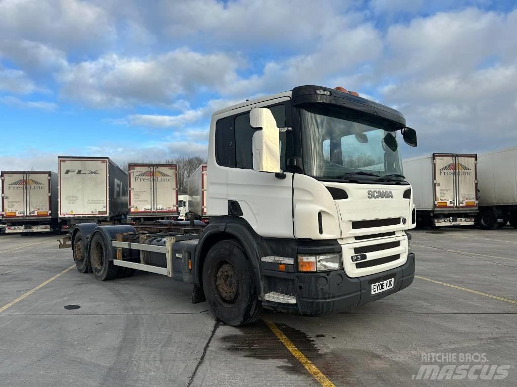 Scania P 310 Camiões de chassis e cabine